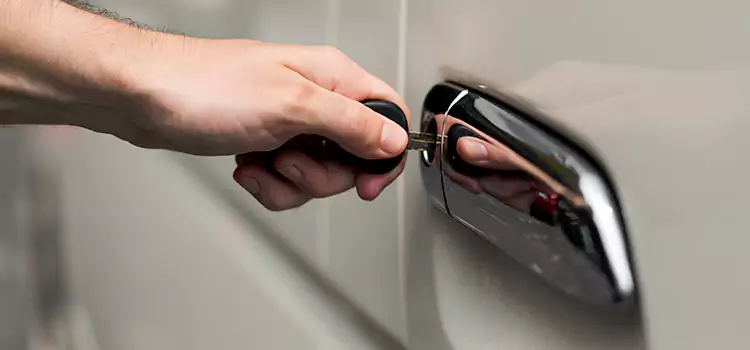Why Choose Our Auto Locksmith Team in Clarksville, TN?